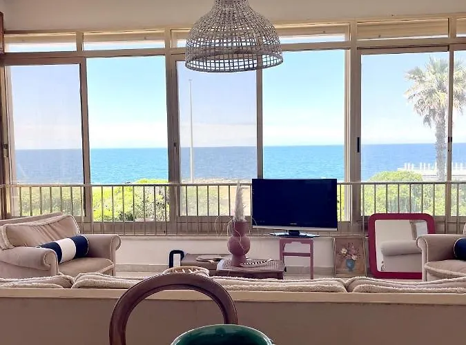 A 10 Metri Dal Mare Villa