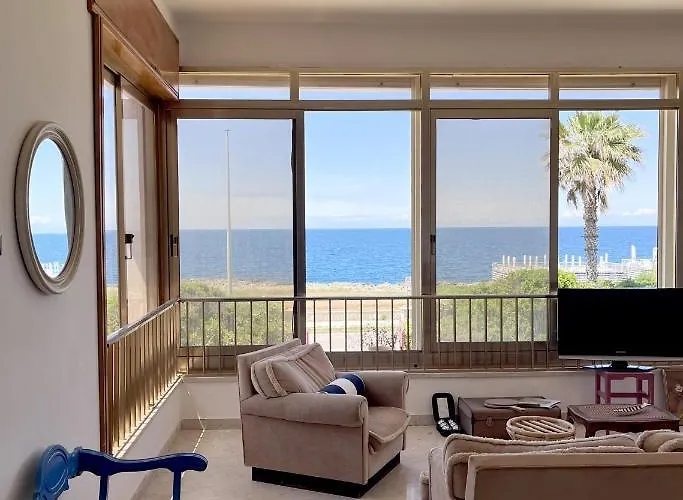 A 10 Metri Dal Mare *