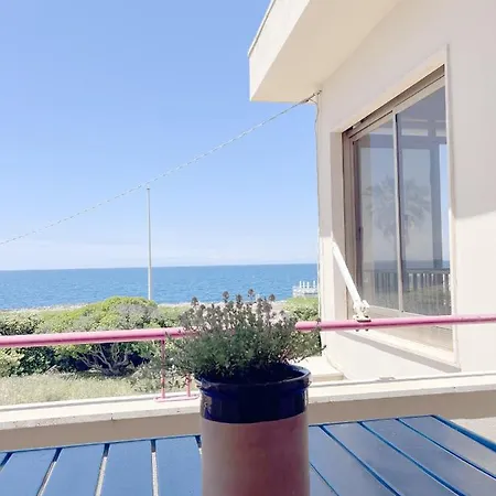 Villa A 10 Metri Dal Mare