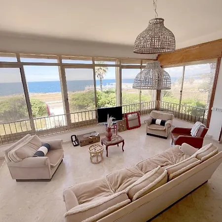 A 10 Metri Dal Mare Villa